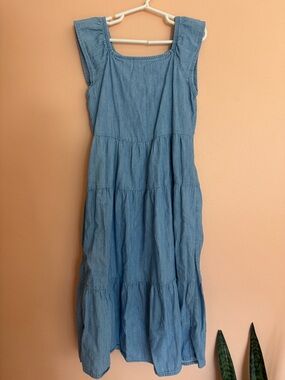Casual Light Blue Chambray Tiered Maxi Dress - girls size 8